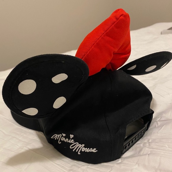 MINNIE MOUSE HAT - Picture 2 of 2